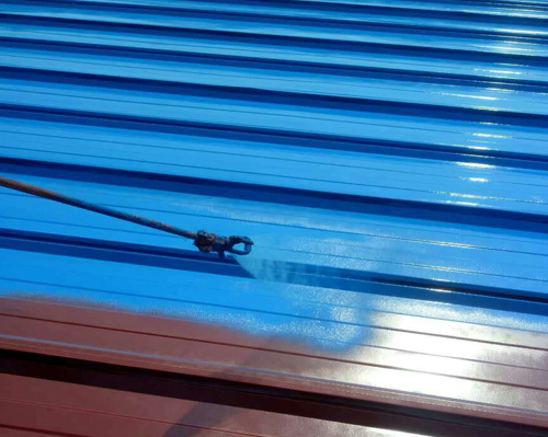 廠房彩鋼瓦噴涂翻新施工作業(yè)人員需要專業(yè)培訓嗎 廠房彩鋼瓦噴涂翻新施工作業(yè)人員需要專業(yè)培訓嗎