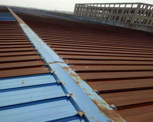 工廠彩鋼瓦翻新報價是多少 工廠彩鋼瓦翻新報價是多少